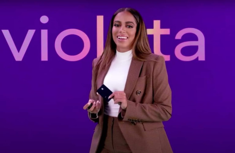 Anitta, conselheira do Nubank