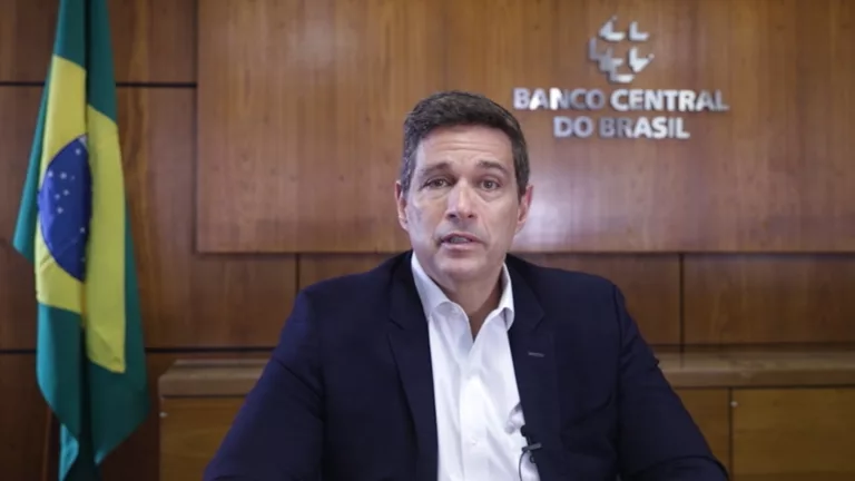 Roberto Campos Neto, presidente do Banco Central, em vídeo para o Uqbar Day