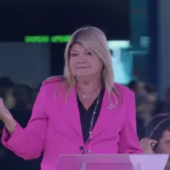 Sandy Carter em palestra no Febraban Tech 2025