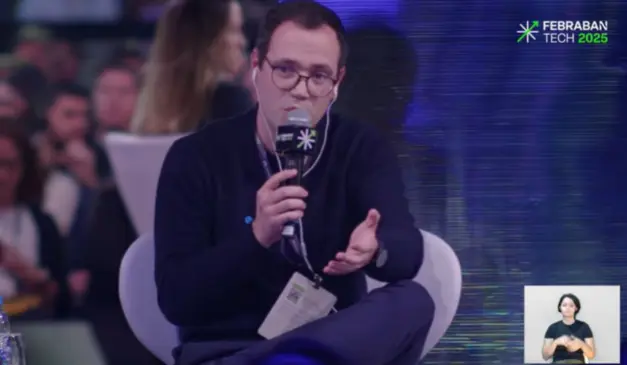 João Araújo/Itaú em painel no Febraban Tech 2025