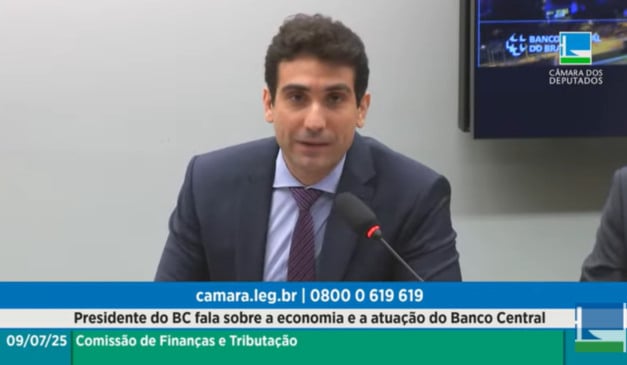 Gabriel Galípolo em audiência na Câmara dos Deputados