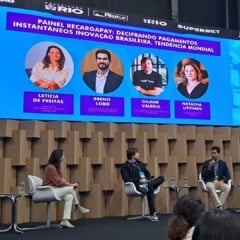 Leticia de Freitas/jornalista; Gilmar Hansen/RecargaPay, Breno Lobo/Banco Central e Natacha Litvinov/Google em painel no Rio Innovation Week 2025