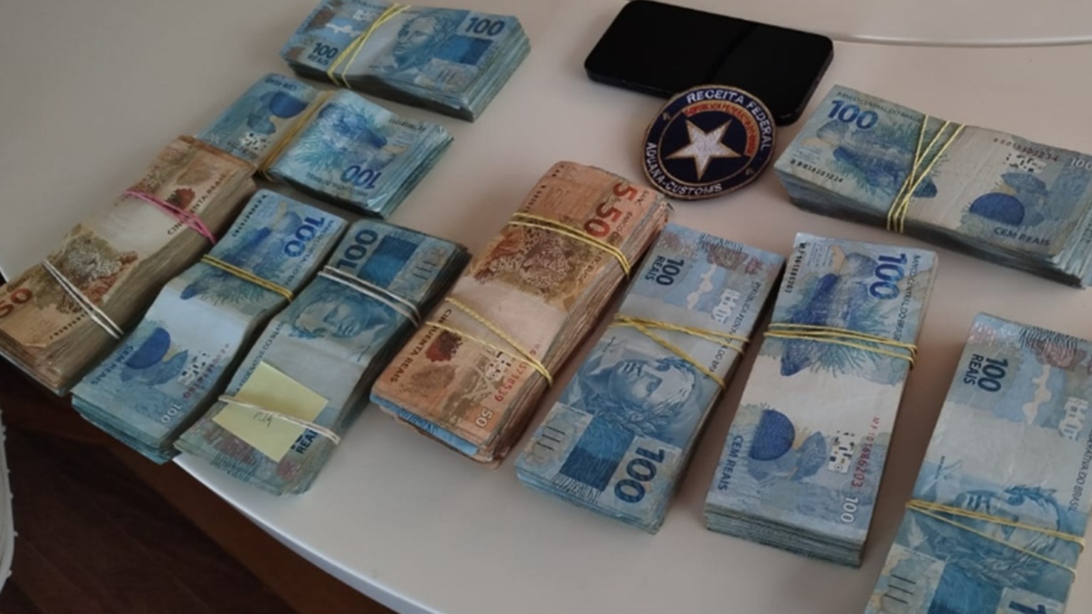 Operação Fluxo Oculto: seis fintechs são investigadas por movimentar R$ 26 bilhões para o crime organizado